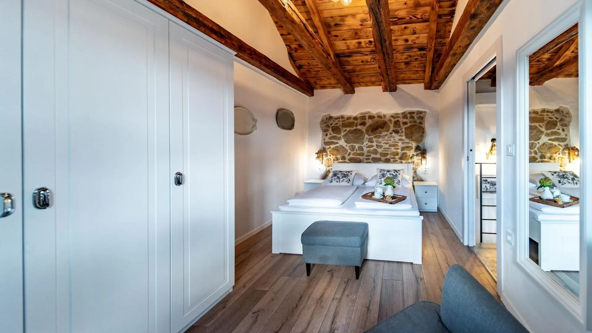 House Filumena Apartment Lopar