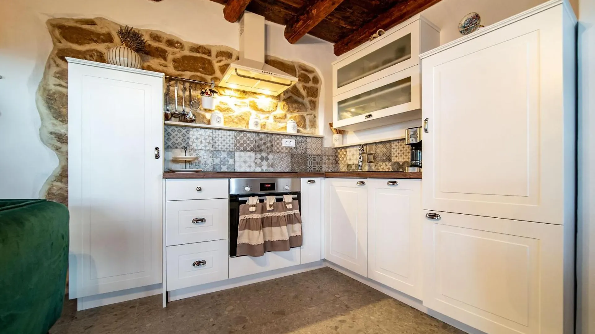 House Filumena Apartment Lopar