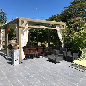 Ester Apartman